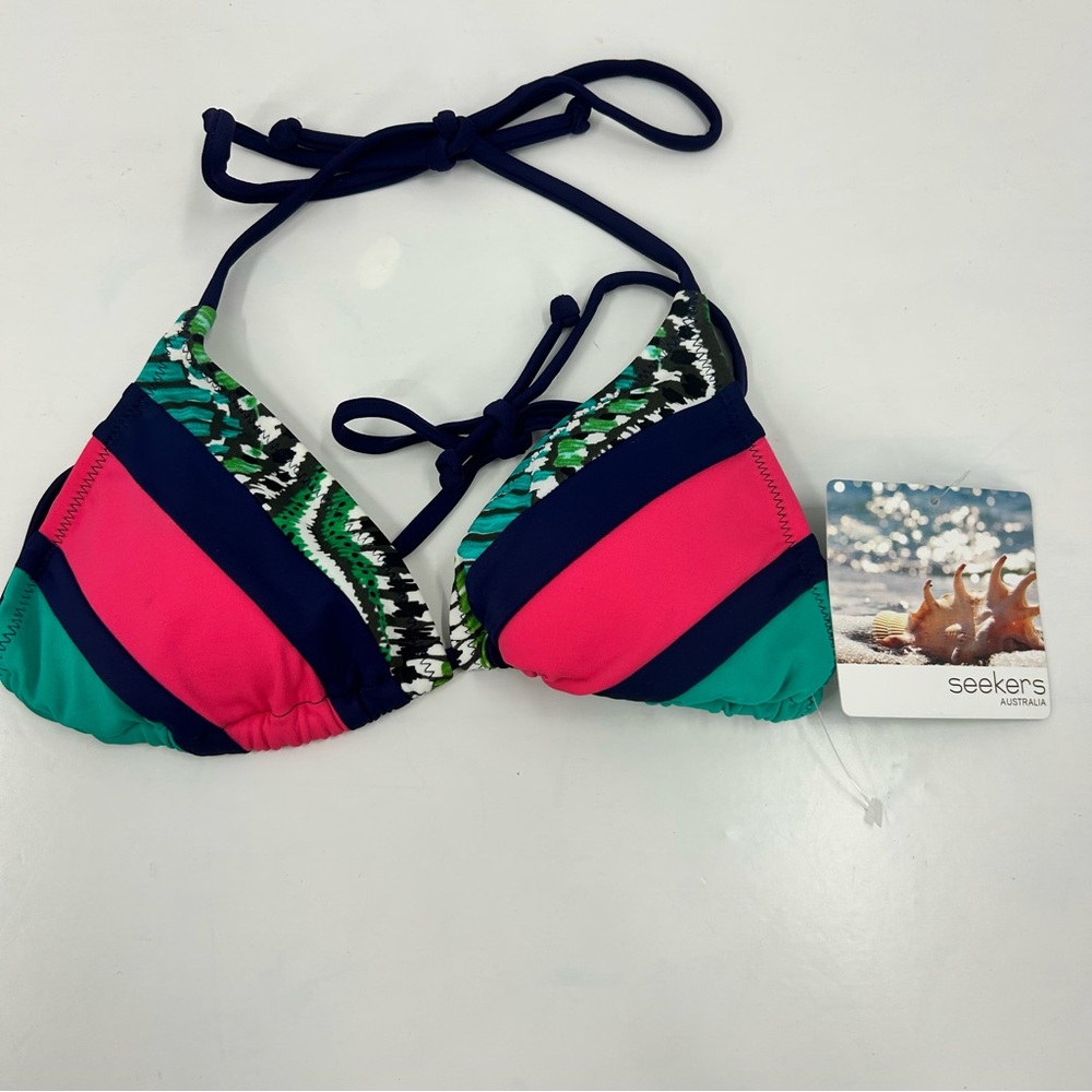 NWT Seekers Australia Triangle Sting Bikini Swim Top Small